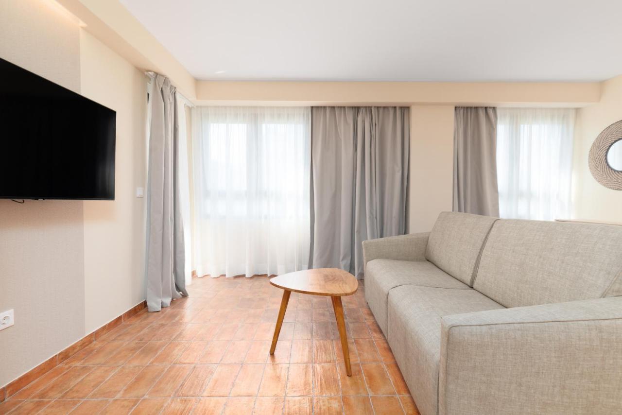 Apartamentos Las Ciencias H فالنسيا المظهر الخارجي الصورة